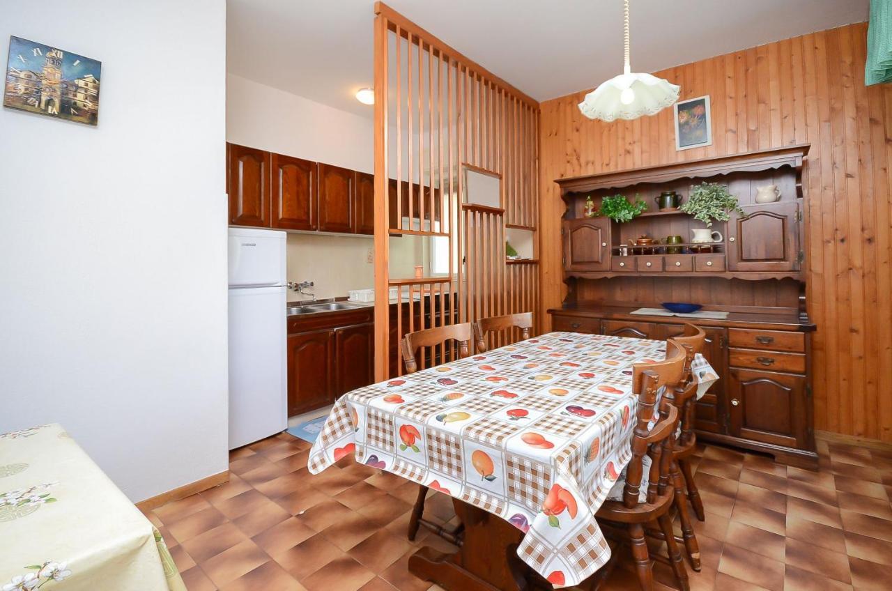 Apartment Mladen Jelica